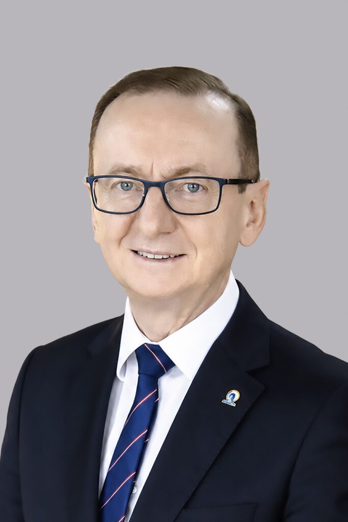 Retrato oficial de Cezar Miola
